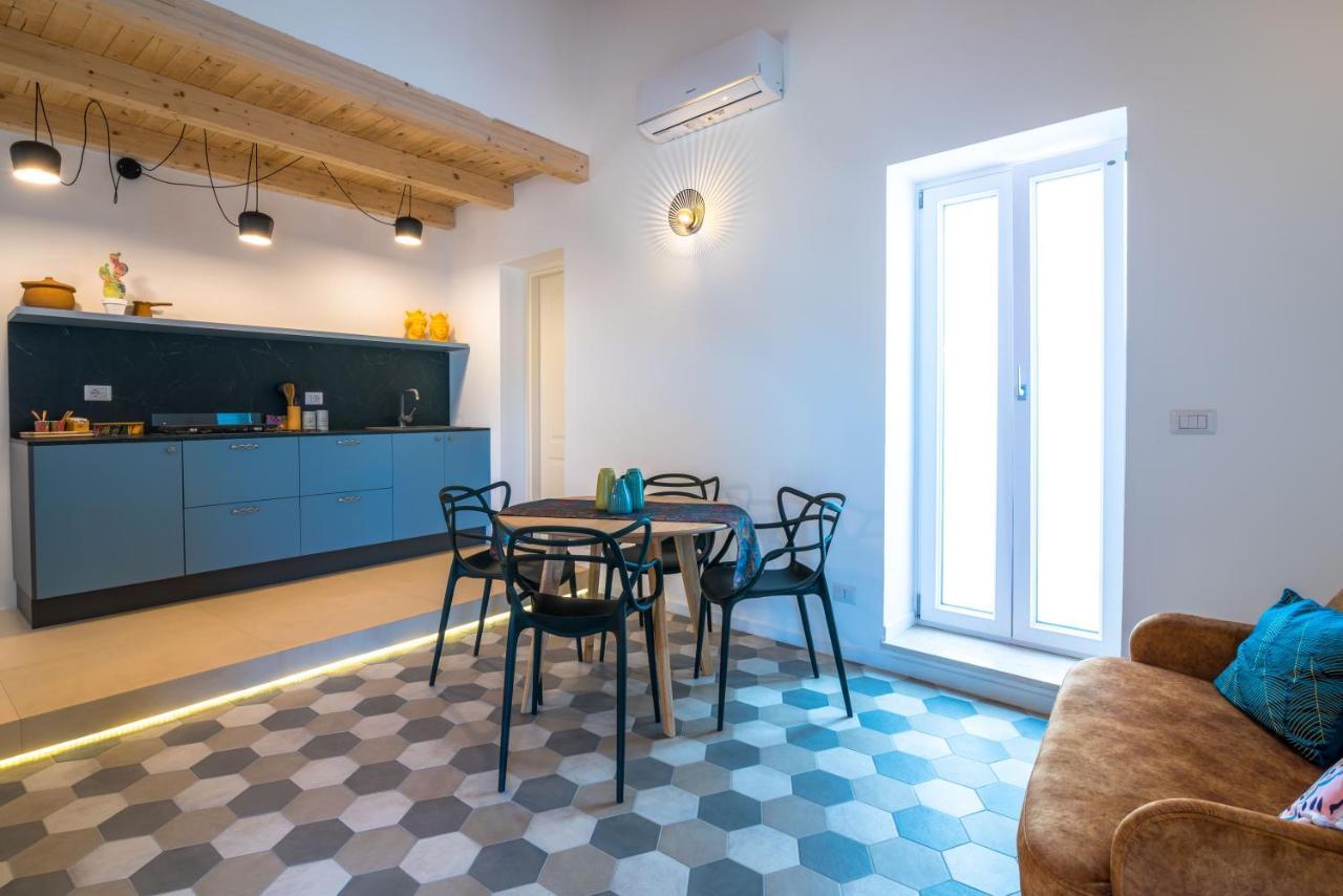 Dimora Di Levante- Ortigia Holidays Сиракузы Экстерьер фото