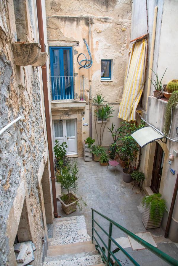 Dimora Di Levante- Ortigia Holidays Сиракузы Экстерьер фото