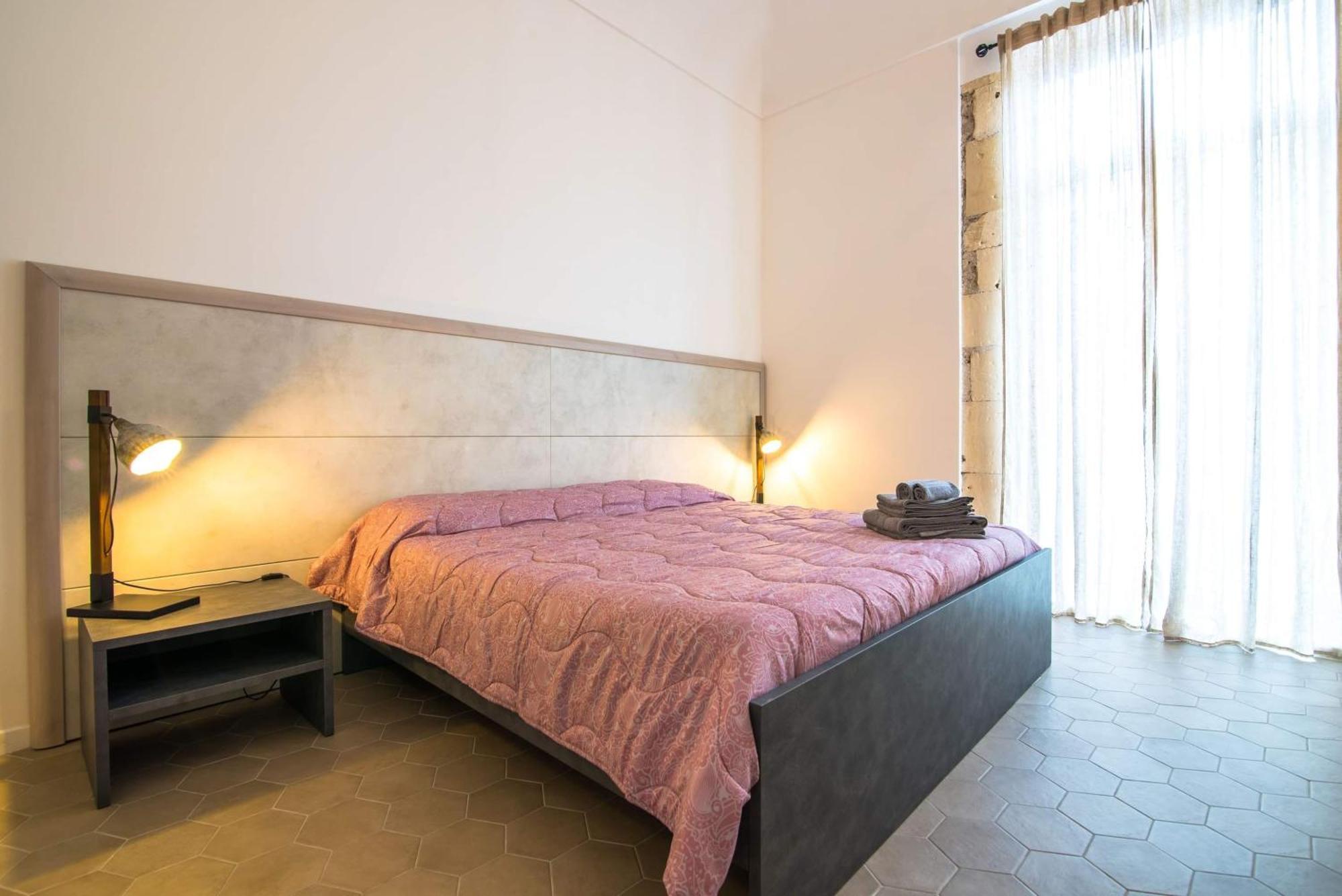 Dimora Di Levante- Ortigia Holidays Сиракузы Экстерьер фото